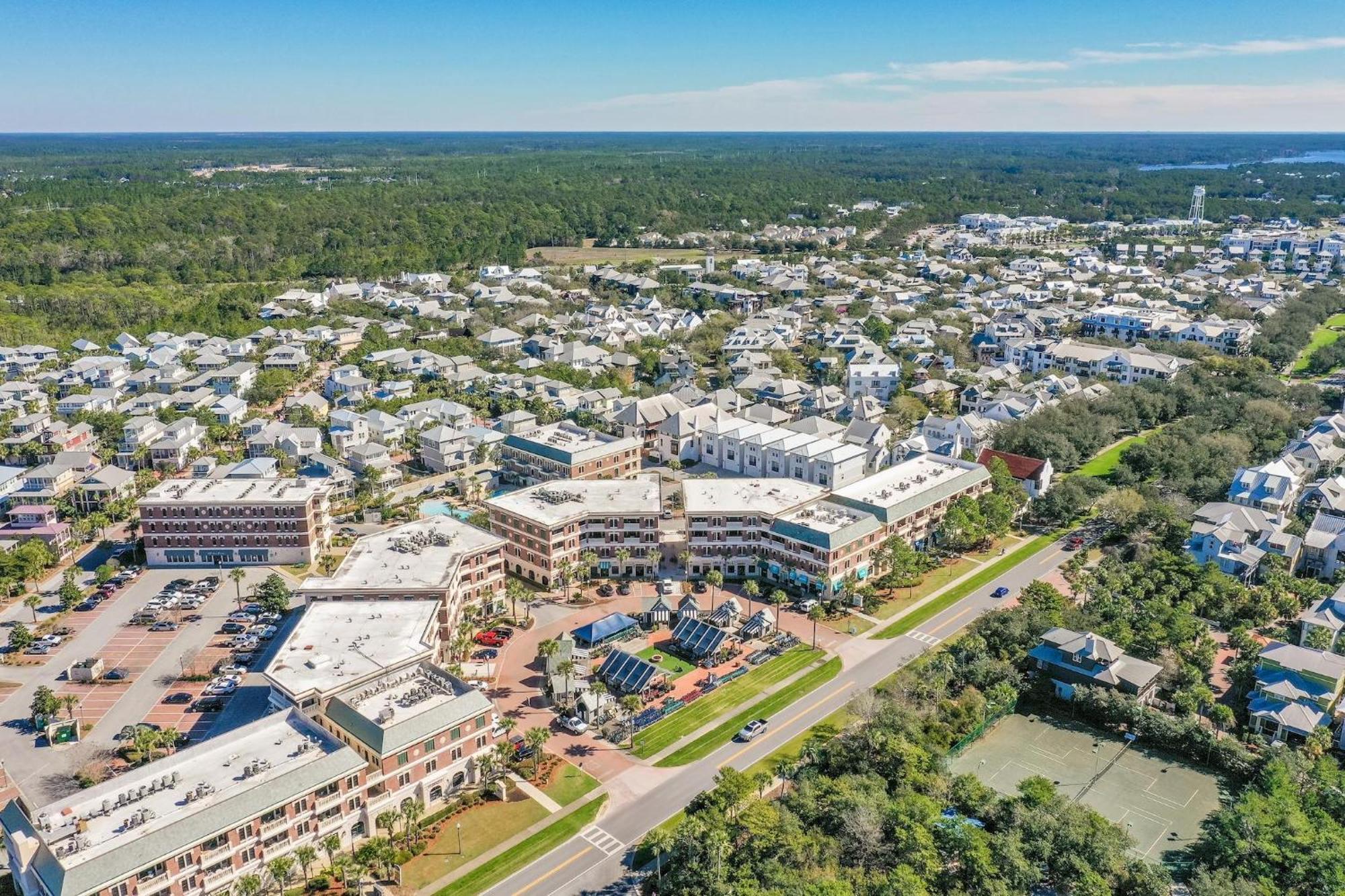 Overlooking 30A! Great Location! Easy Beach & Pool Access! Rosemary Beach Exterior photo
