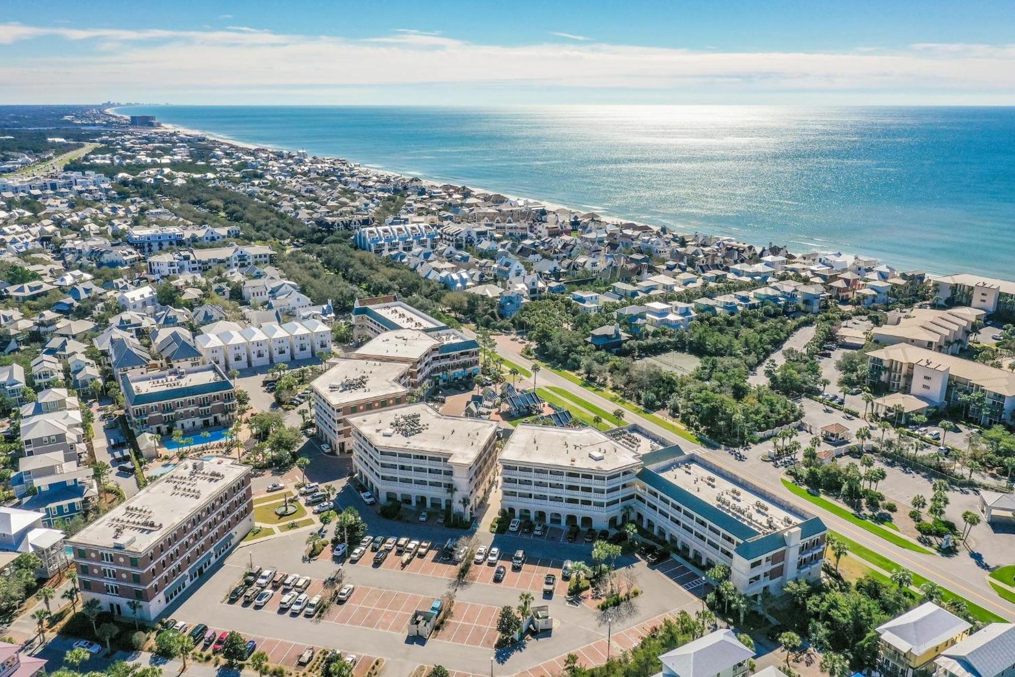 Overlooking 30A! Great Location! Easy Beach & Pool Access! Rosemary Beach Exterior photo
